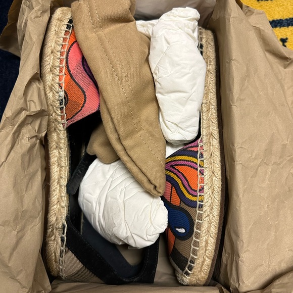 Burberry Espadrilles - Picture 10 of 11